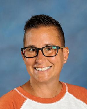 Lussier, Nicole